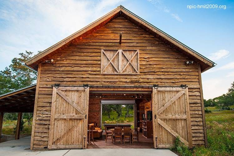Graneros de madera Materiales de construcción para la reparación
